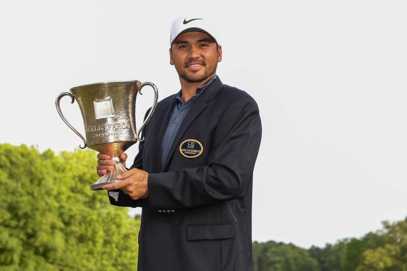 Day hits spectacular shot en route to win