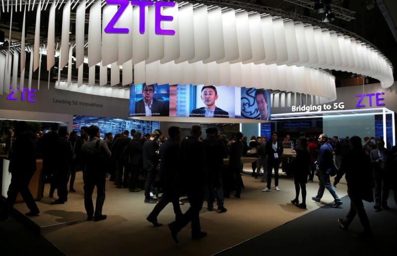 China’s ZTE stops major operations following US export ban