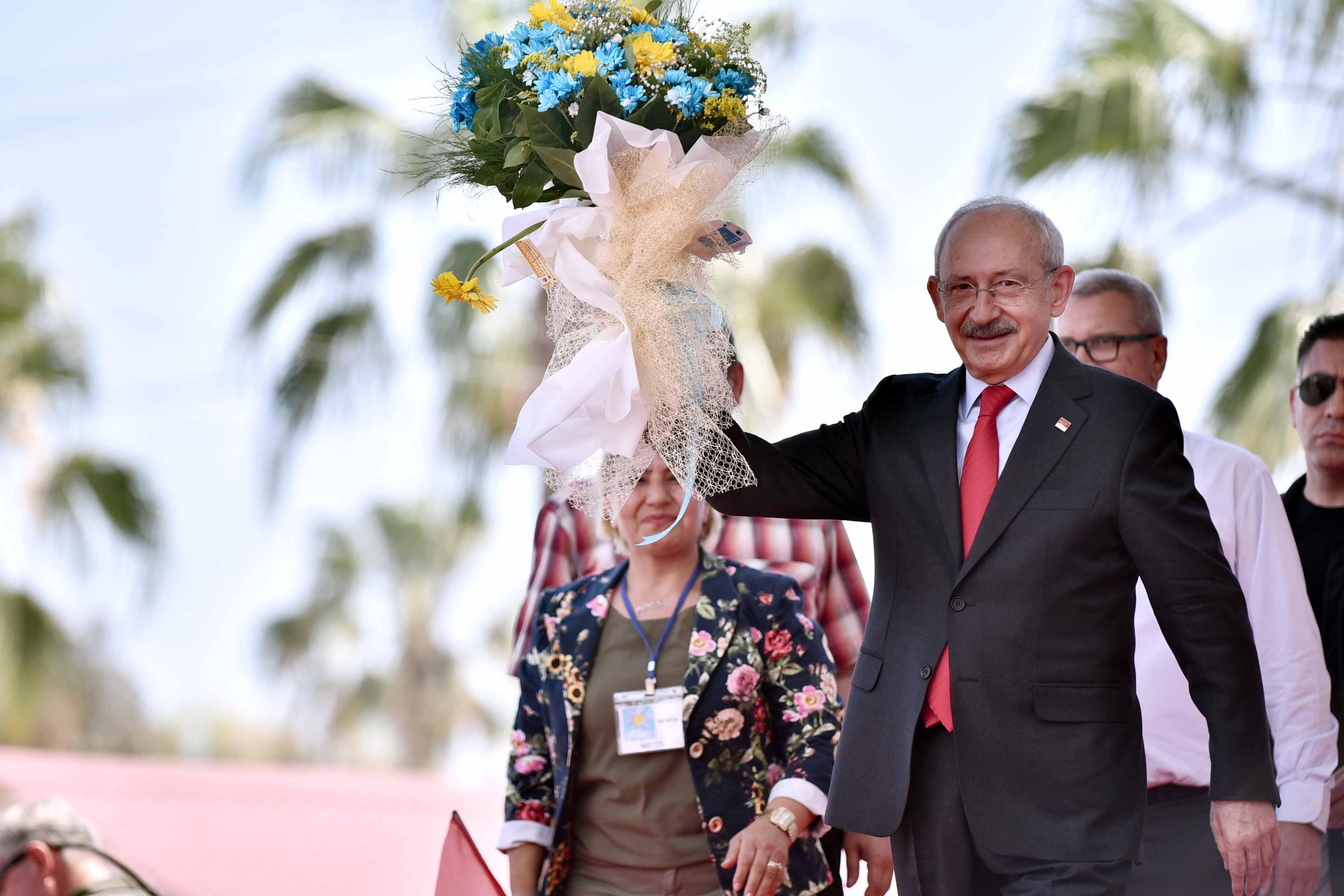 CHP leader slams gov’t’s interest rate policy