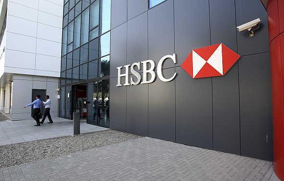 HSBC, ING banks announce blockchain first
