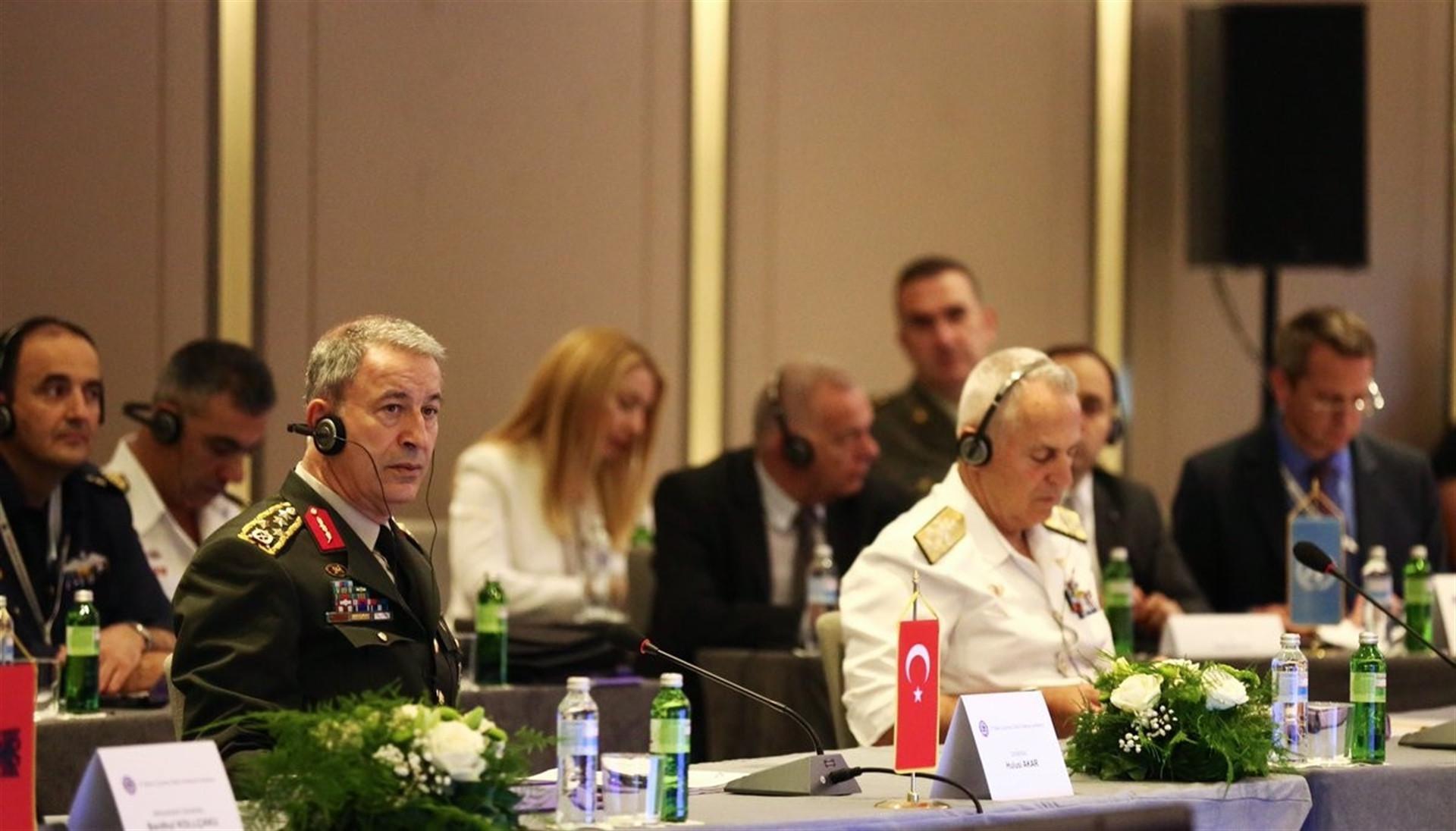 Turkish military head speaks in Germany, stresses ‘holistic approach on terror’