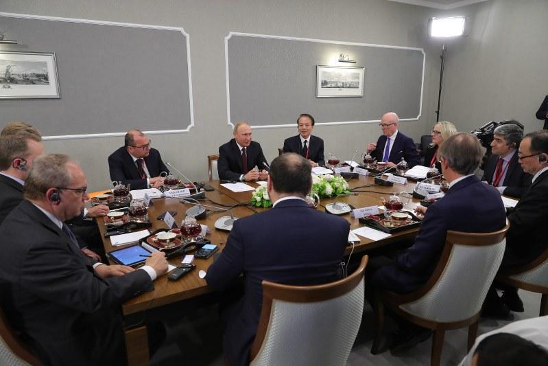 Turkey has right to choose its military aircraft, Putin says