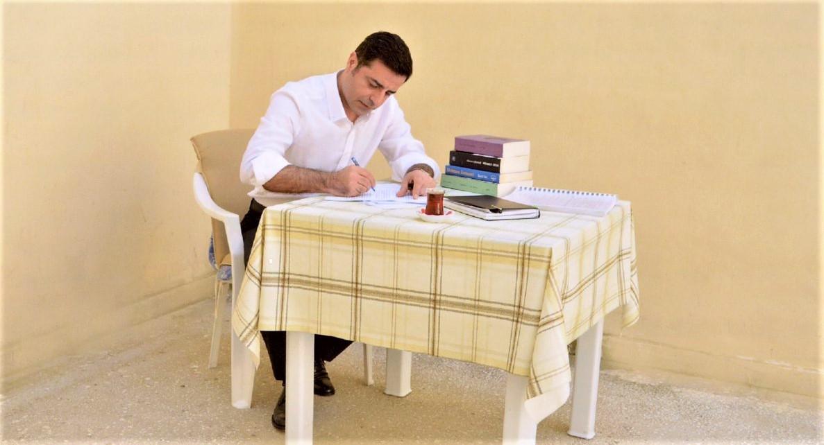 HDP presidential candidate Demirtaş files appeal with top court against arrest