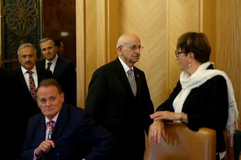 Turkish parliament speaker meets election observers