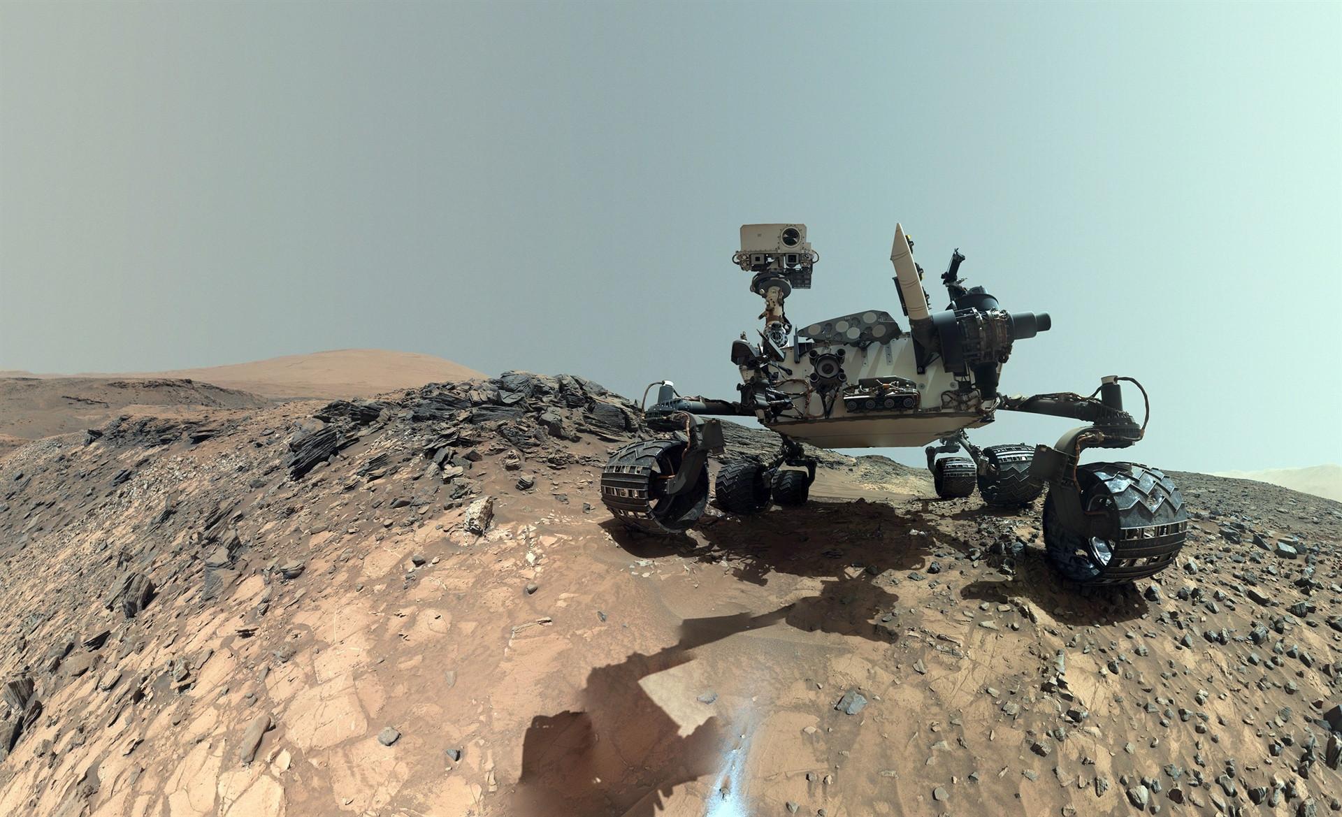 NASA finds organic matter on Mars