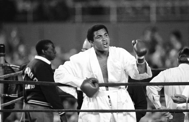 Trump mulling posthumous pardon for Muhammad Ali