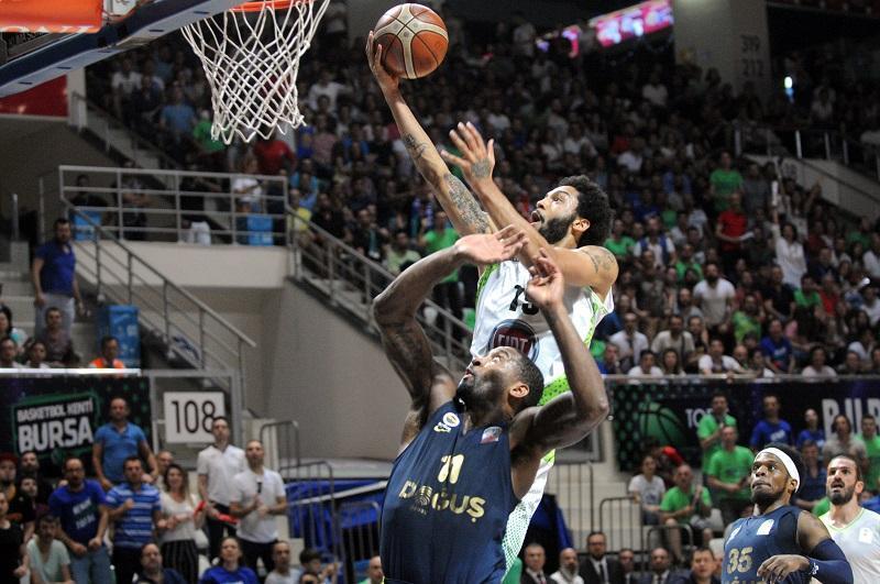 Fenerbahçe one win away from Turkish basketball league title