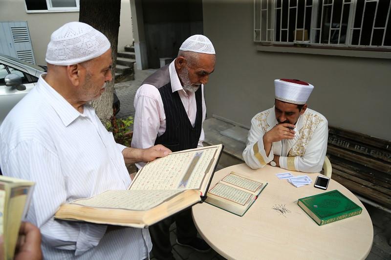 30 percent of clerics fail religion exam in Turkish town