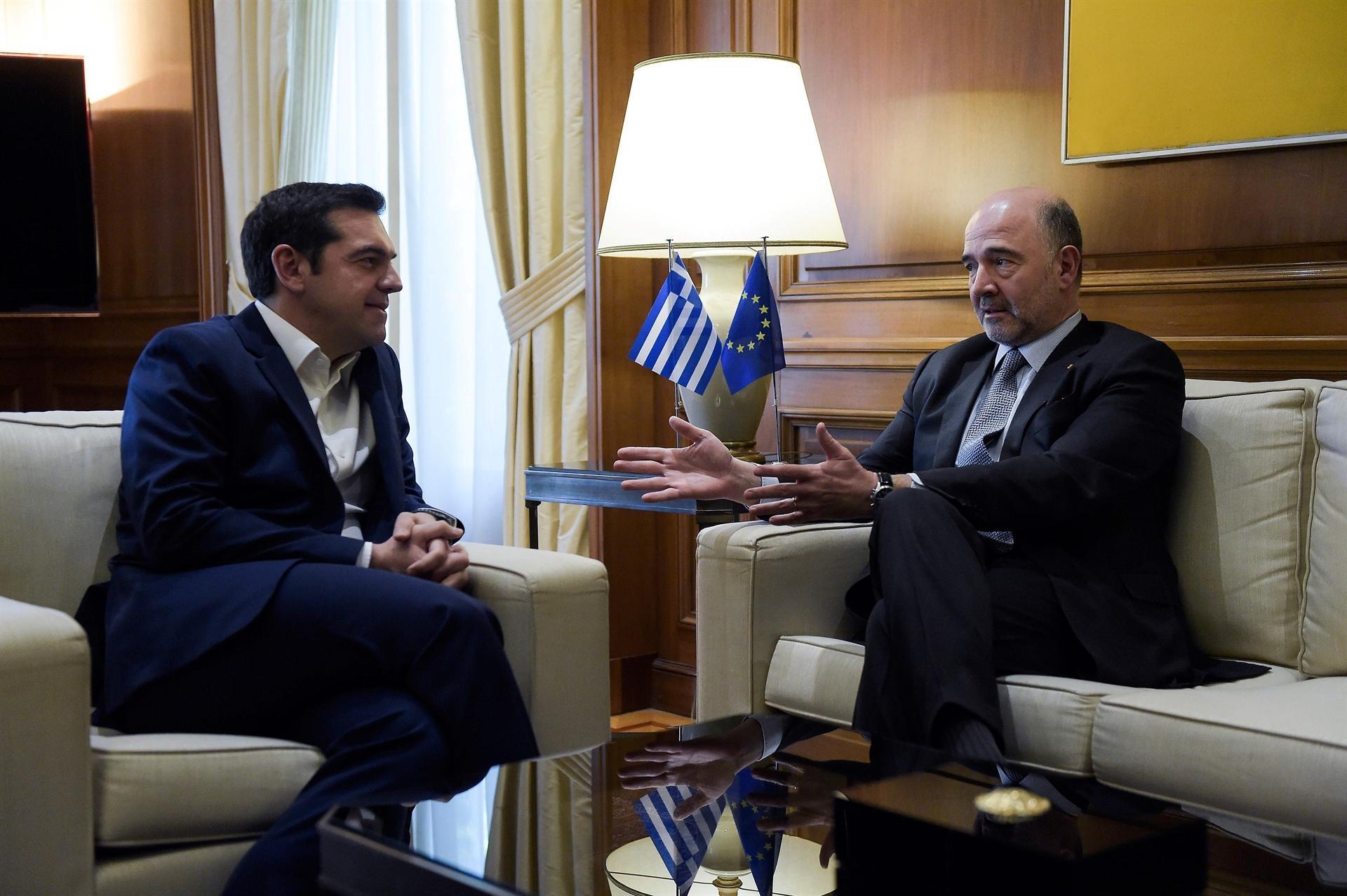 Greece ‘turning a page’ as eurozone declares crisis over: Gov’t