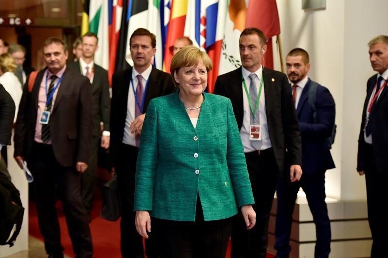 EU agrees to give Turkey second tranche of 3 billion Euro for Syrian refugees