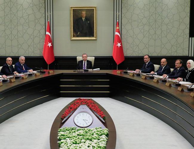 AKP to issue key decrees for new executive presidential system