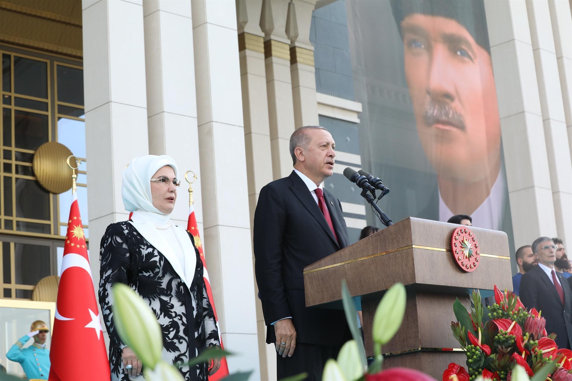 Erdoğan vows stronger and advanced Turkey in first statement as executive president