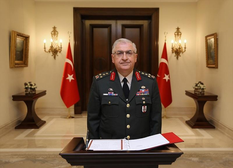 Turkeys new top soldier appointed by first presidential decree