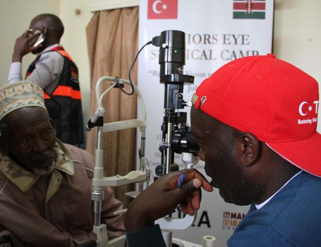 Aid agency TİKA organizes cataract surgery camp in Kenya