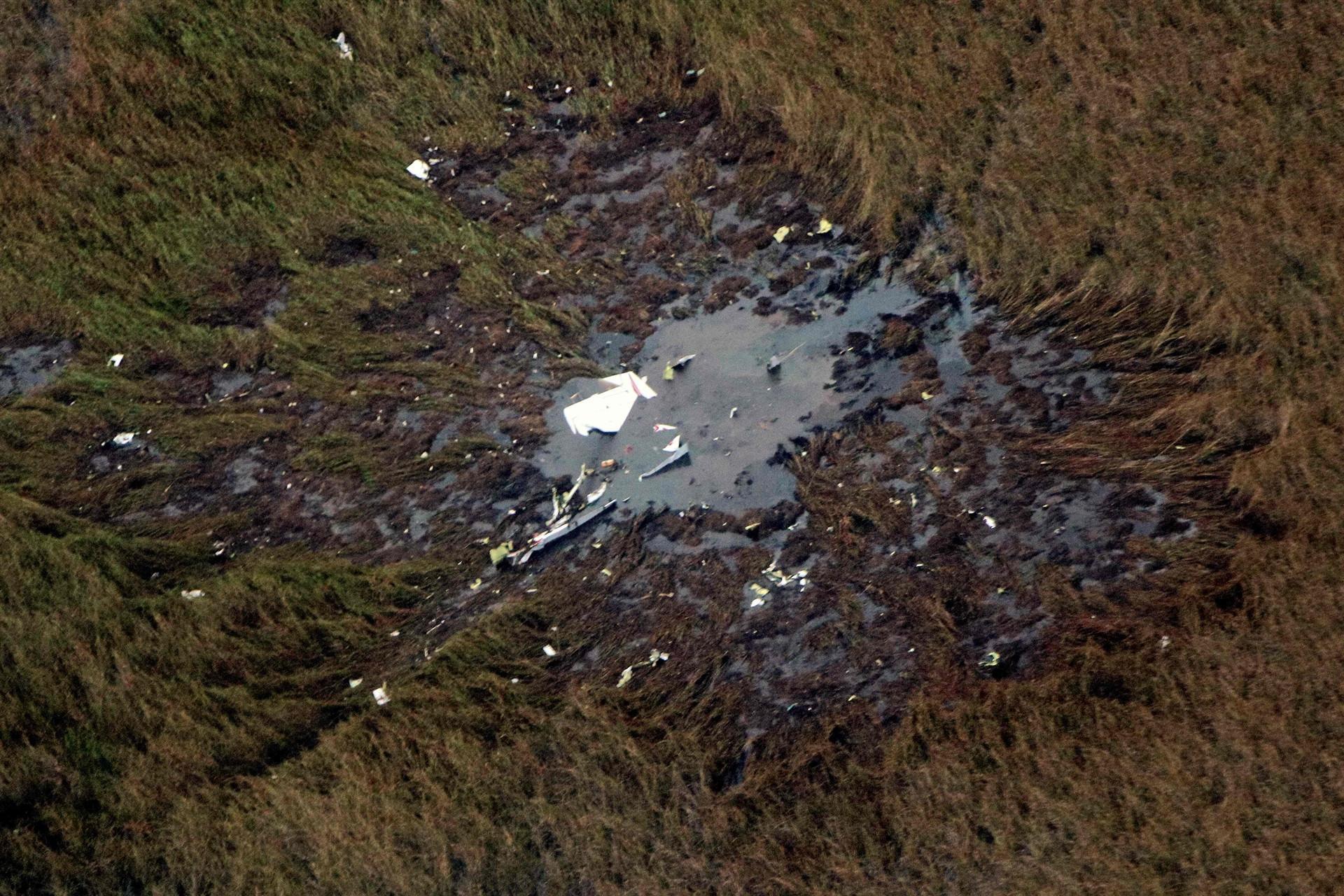 Paraguayan minister, deputy die in plane crash