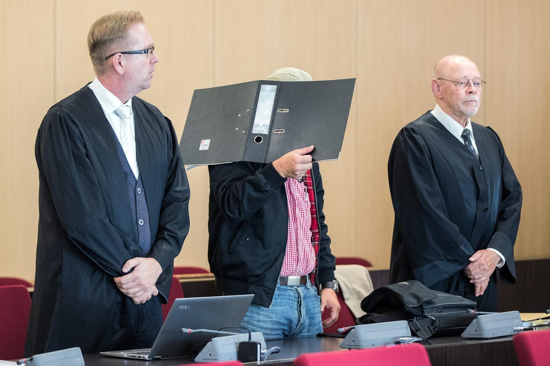 Outrage as German man acquitted over ’racist’ bombing 18 years on
