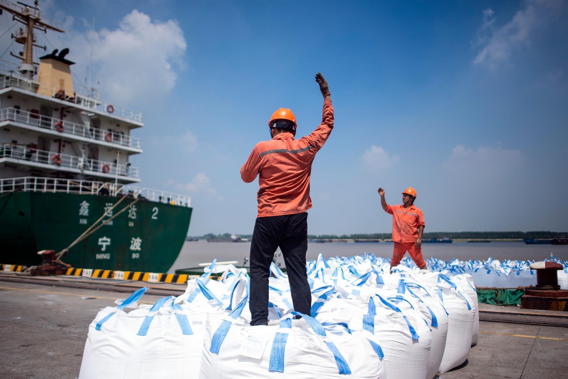 US finalizes next China tariff list targeting $16 bln in imports