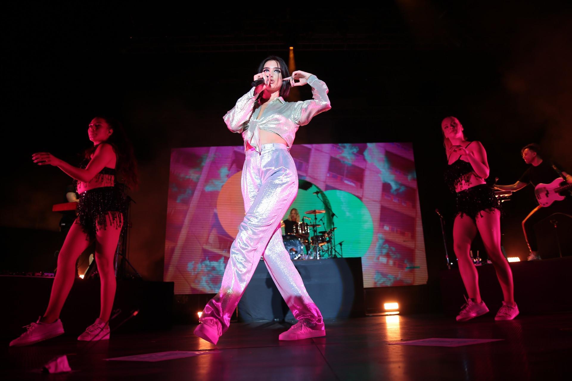 Dua Lipa takes stage in Antalya
