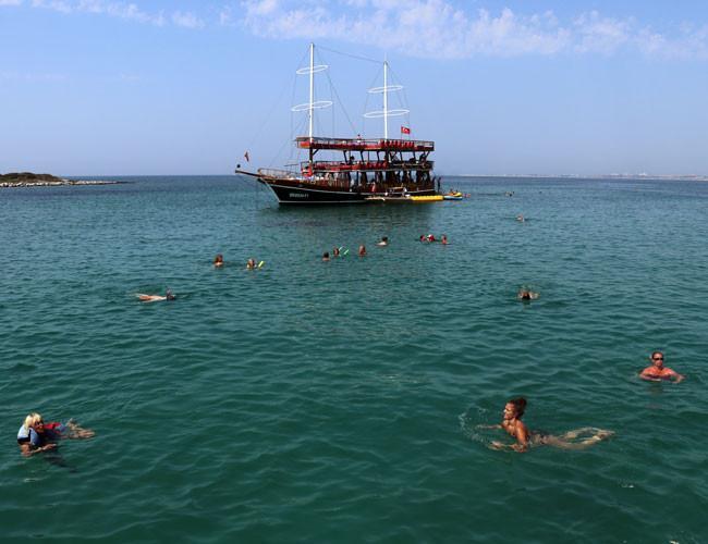 Turkey sees 25 percent rise in foreign visitors in first seven months of year: Tourism ministry