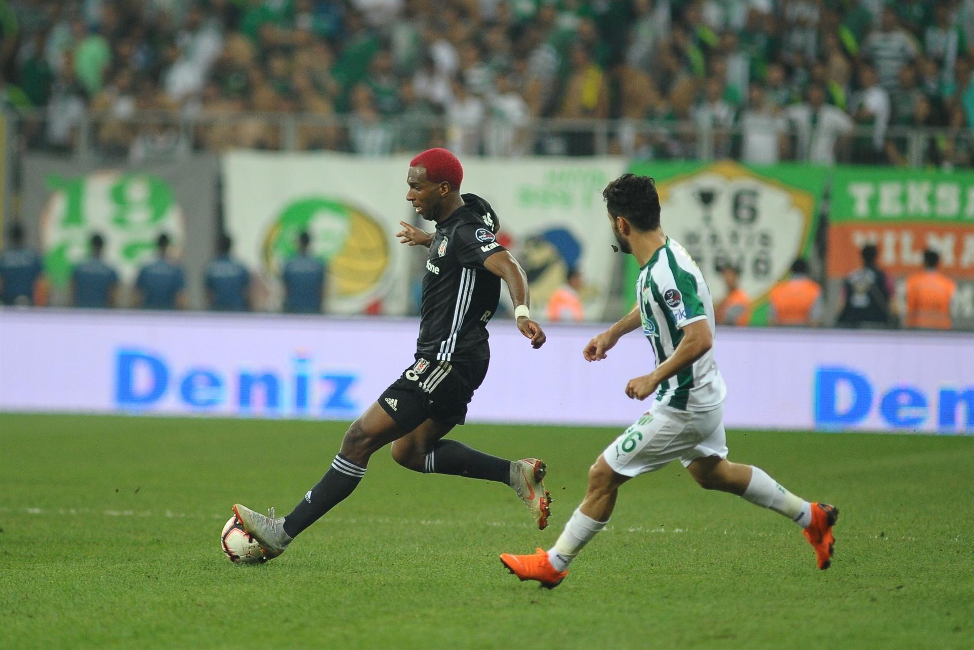 Istanbul football giants lose points in Turkish Süper Lig