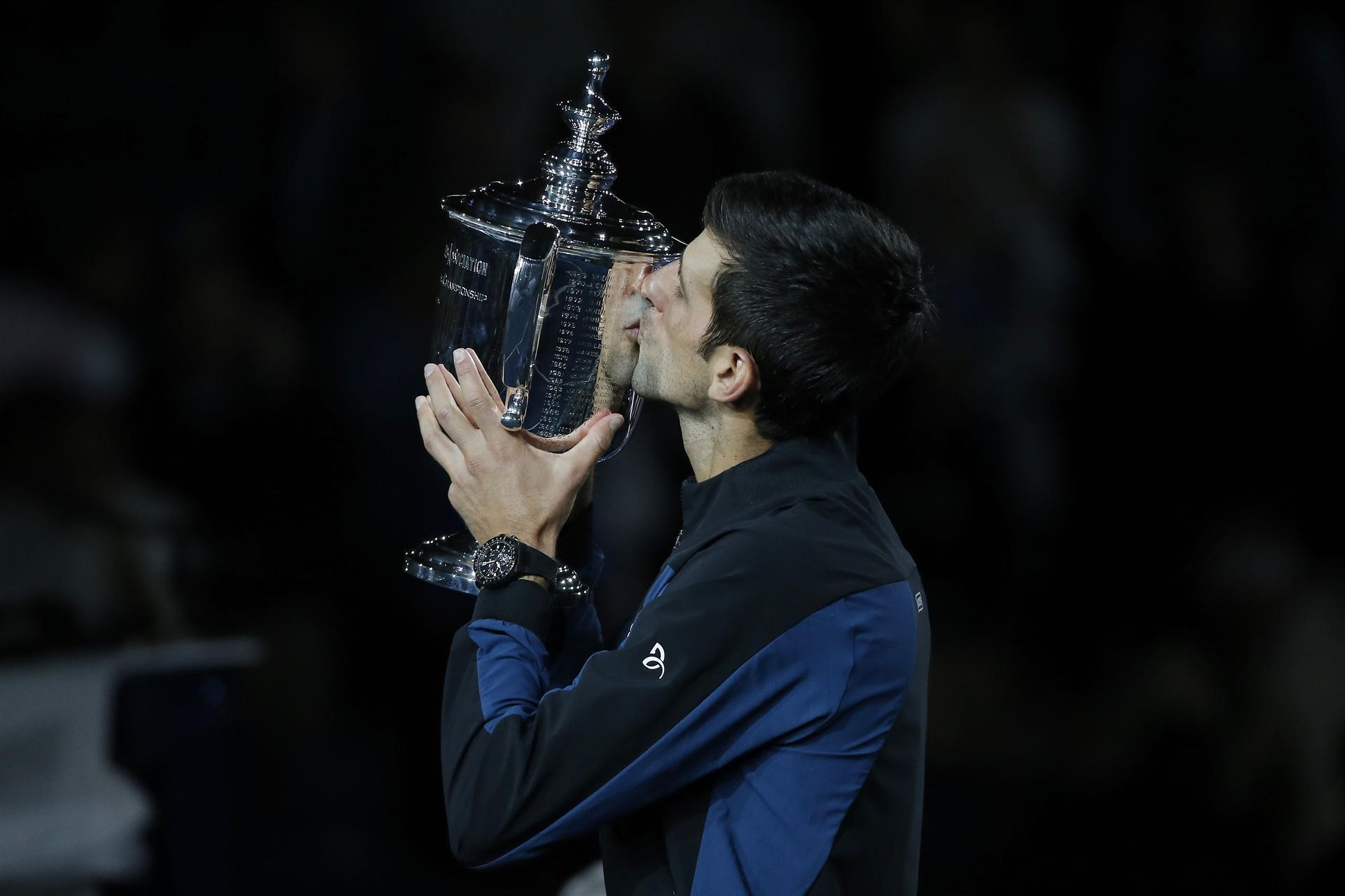 Djokovic wins US Open for 14th major, tying ’idol’ Sampras