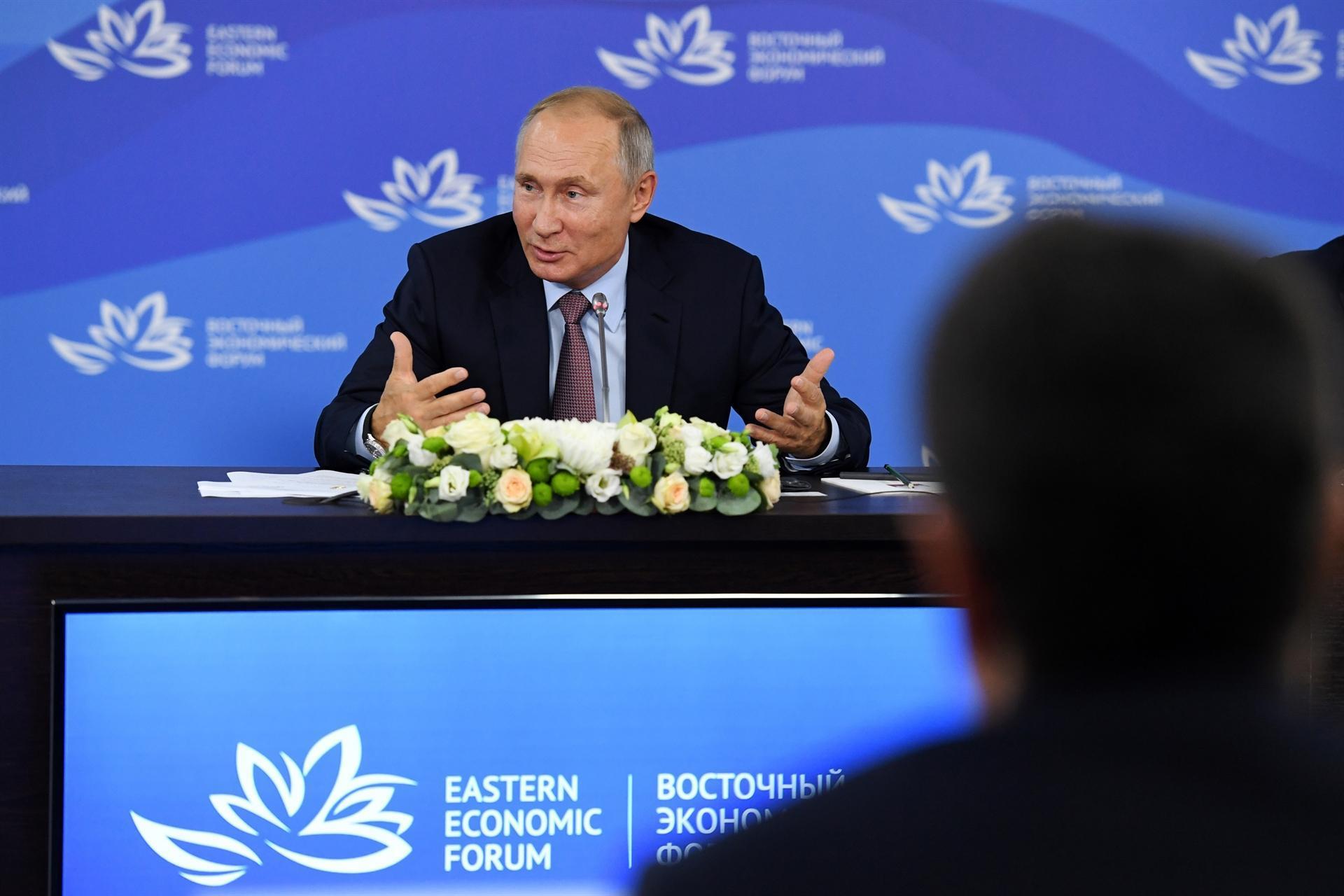Russia launches biggest ever war games