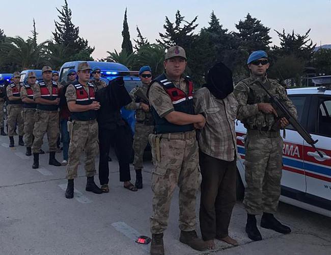 Turkish intelligence nabs 9 YPG/PKK militants in Syria