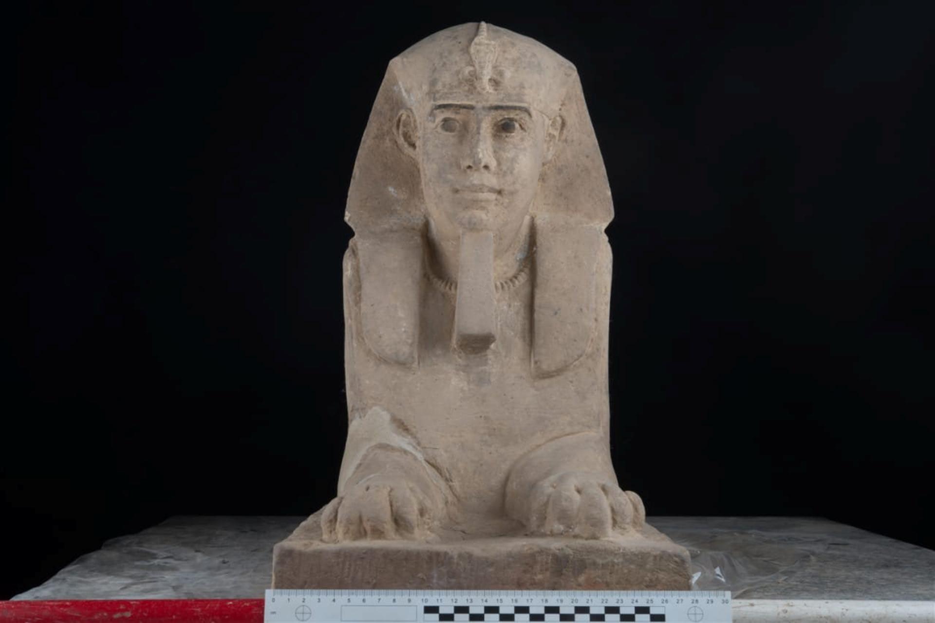 Archaeologists discover ancient sphinx in Egypt
