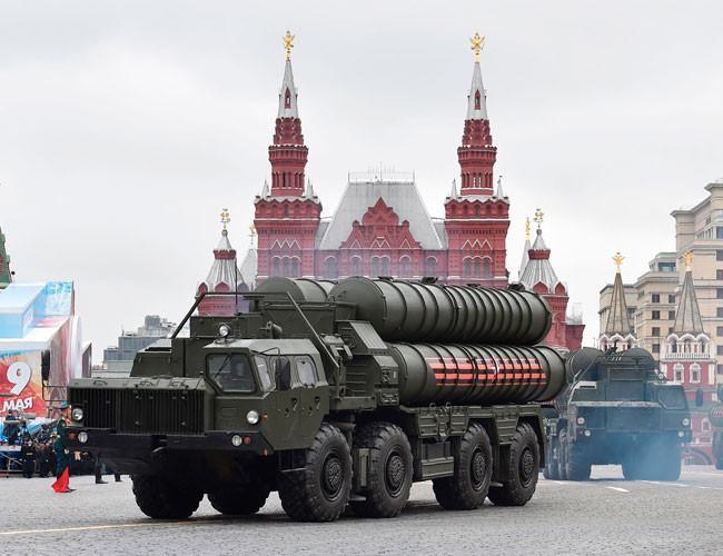 US sanctions China for buying Russian fighter jets, missiles