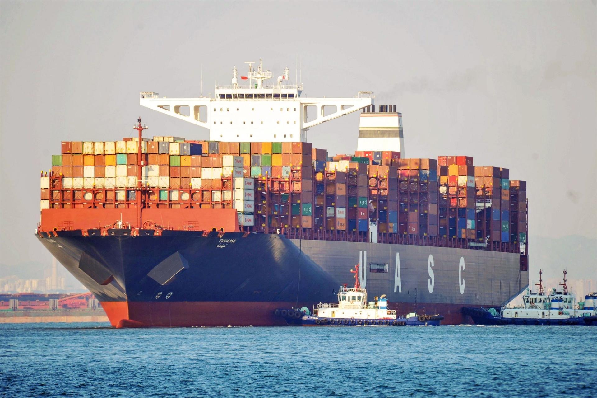 China-US surplus hits record, adding fuel to trade war