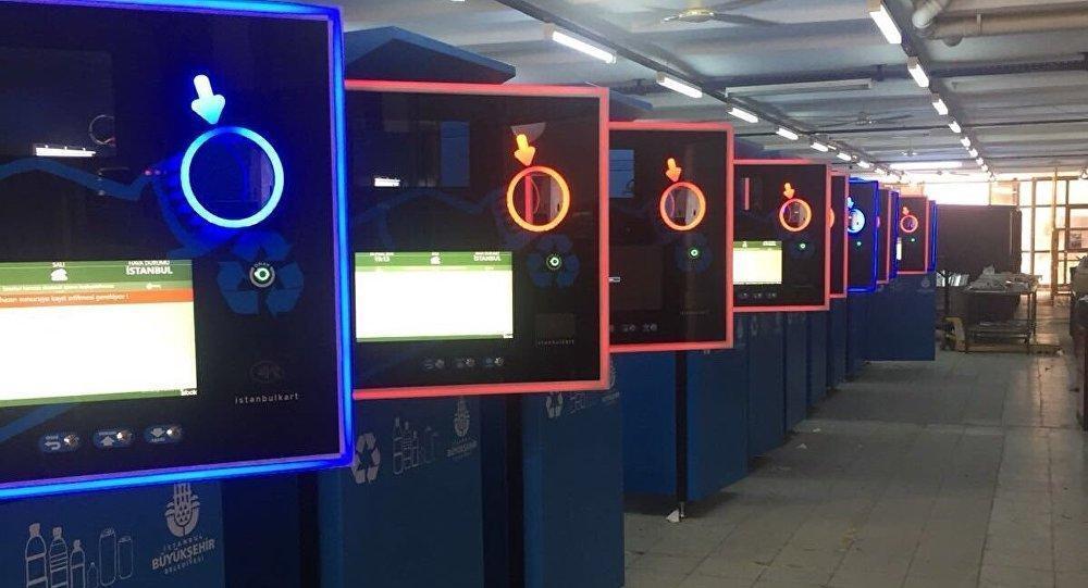 Istanbul metro receives first reverse vending machine