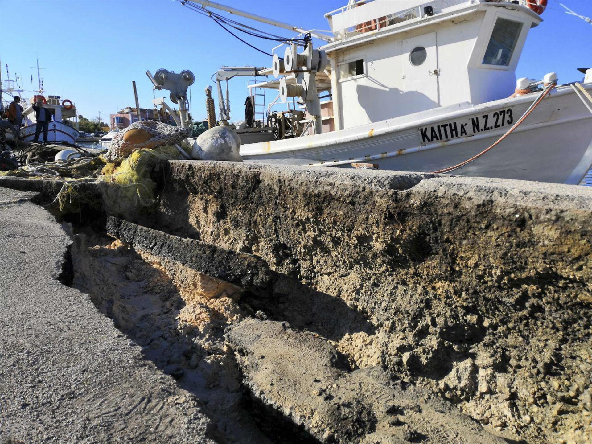 6.8 magnitude earthquake causes damage in Greek island Zante