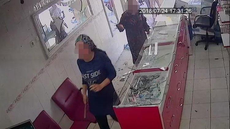 Sisters rampage shop with hammers in Turkey’s south