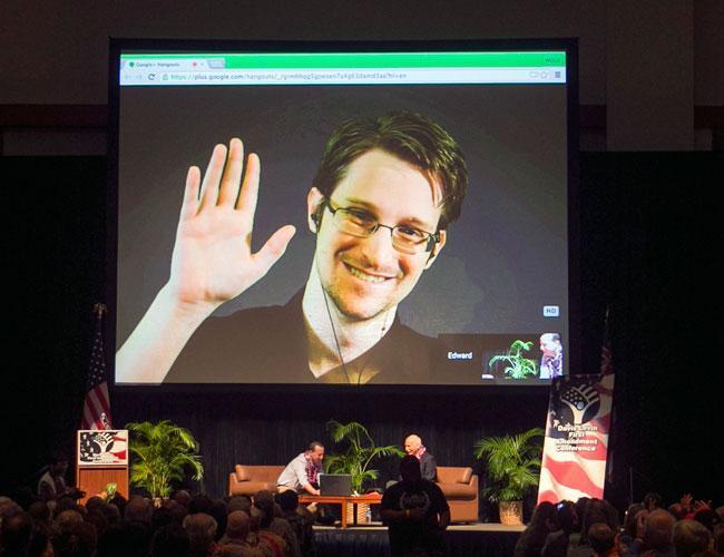 Snowden issues surveillance warning to Israelis
