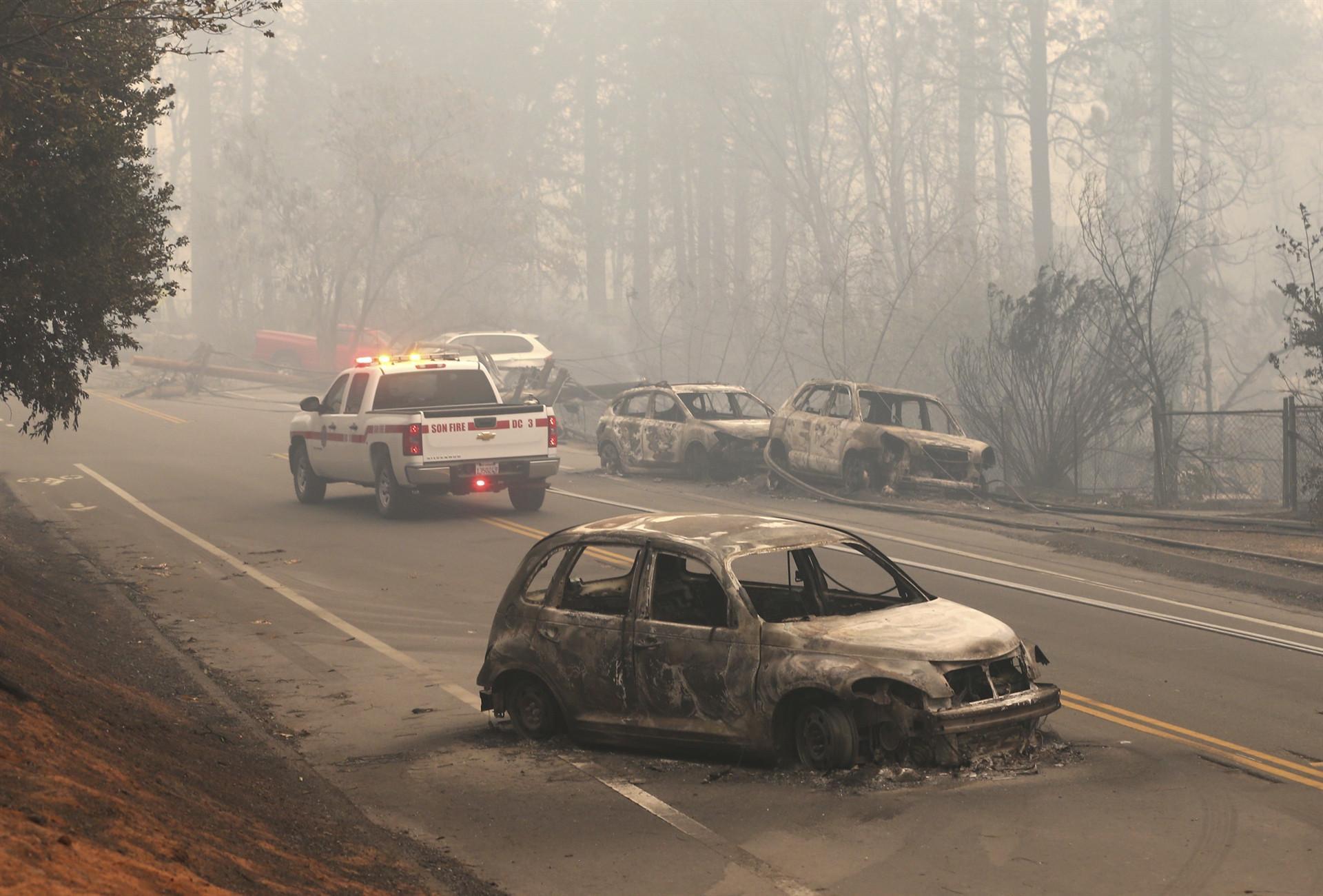 Nine killed in California wildfires
