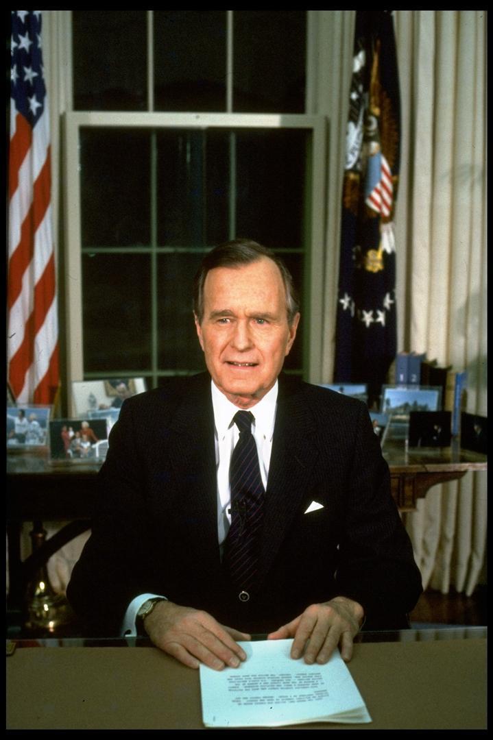 Former US president George Bush, head of political dynasty, dead at 94
