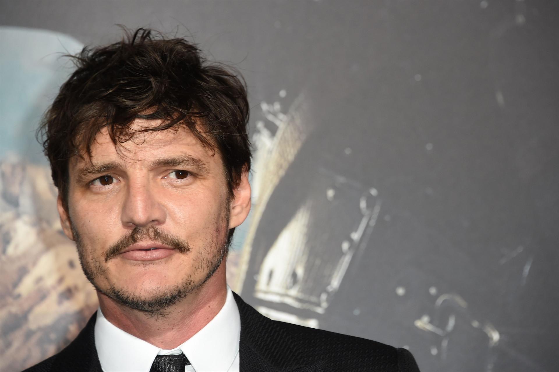 Pedro Pascal to lead cast of Star Wars series