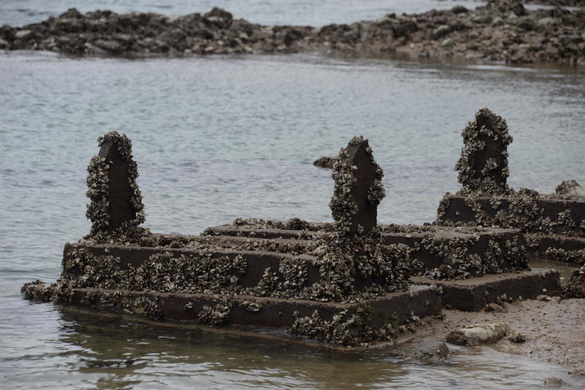 Drop in dam water levels reveals ancient village