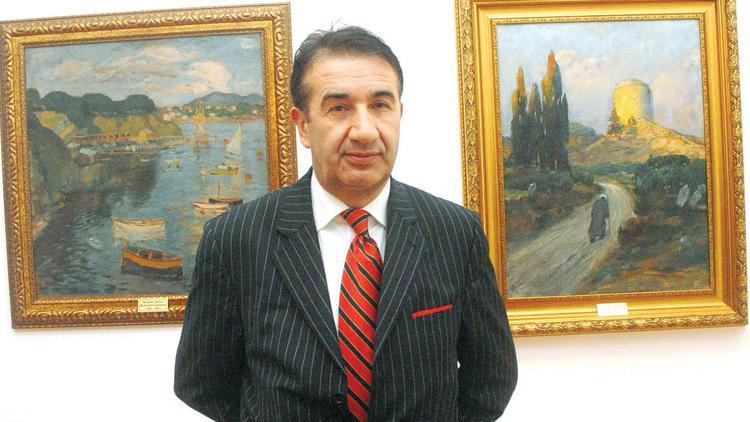 Turkish museum director fined for letting tea maker paint artifacts