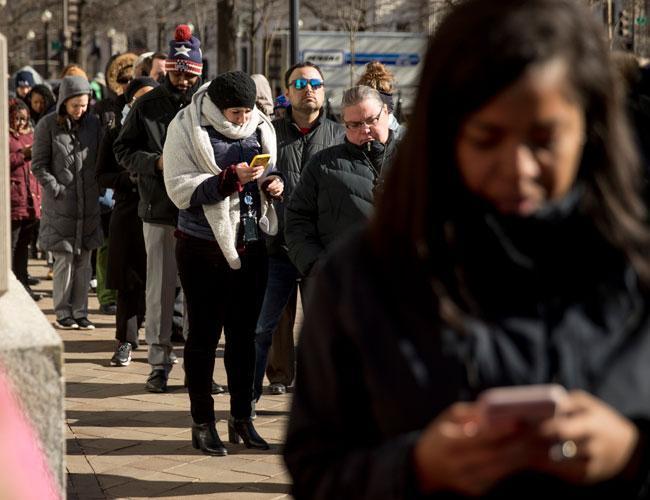 Shutdown enters 33rd day with no breakthrough in sight as US Senate sets votes