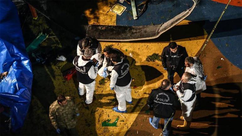 4 soldiers killed in helicopter crash in Istanbul