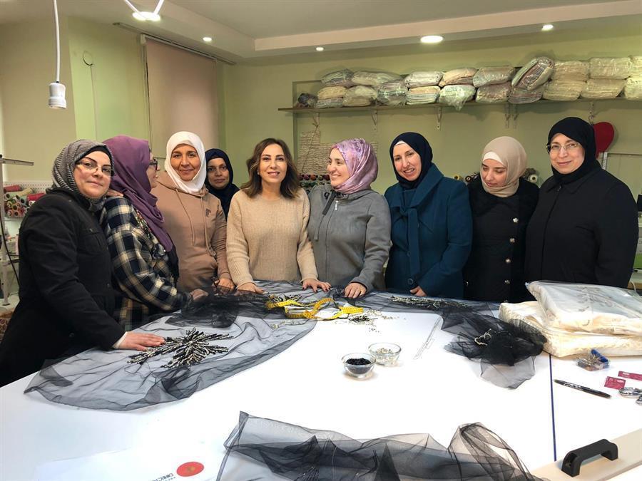 Syrian refugees fabric showcased at London Fashion Week