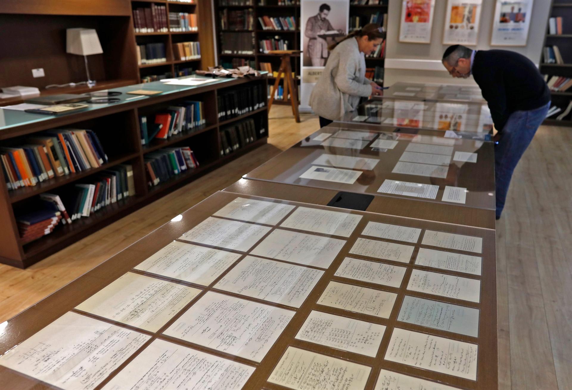 Einstein puzzle solved as missing page emerges in new trove