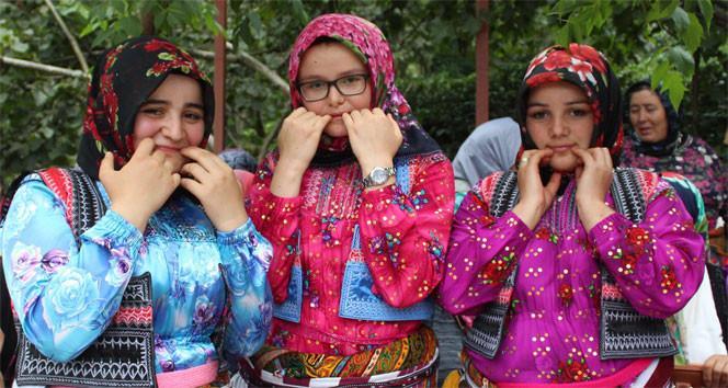 Over 100 students learned Turkey’s UN-protected whistled ‘bird language’
