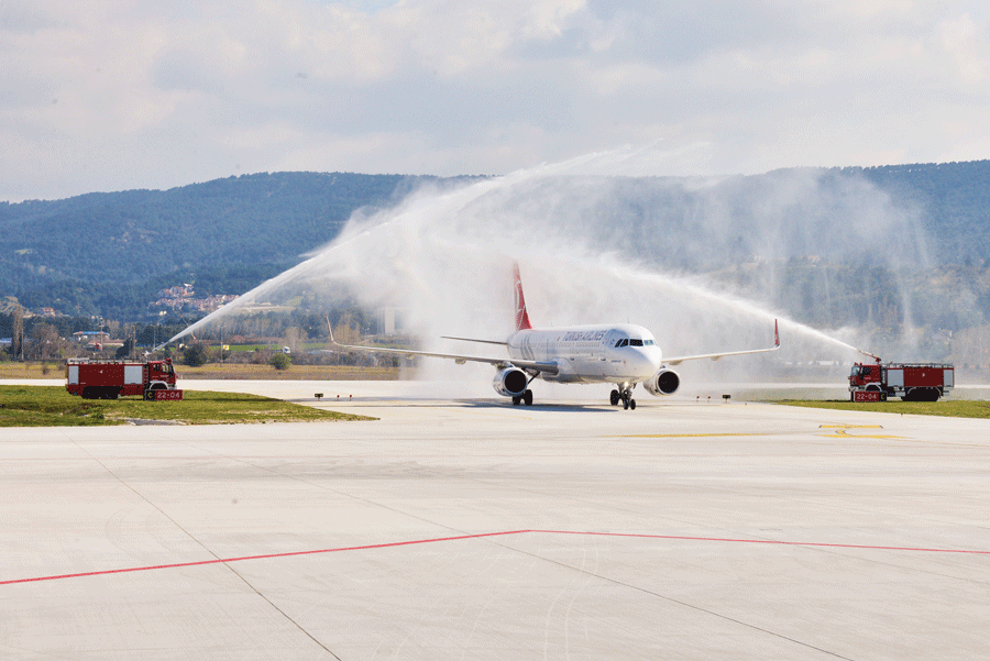 Turkish Airlines set to hire 8,000 employees this year