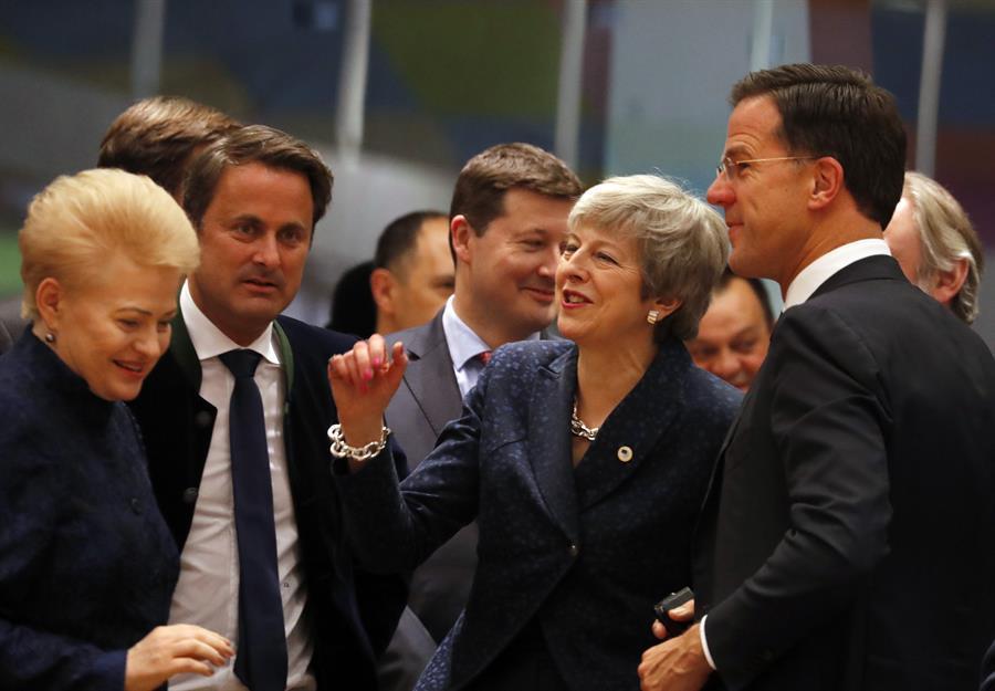 EU leaders give Britain ‘last chance’ for orderly Brexit