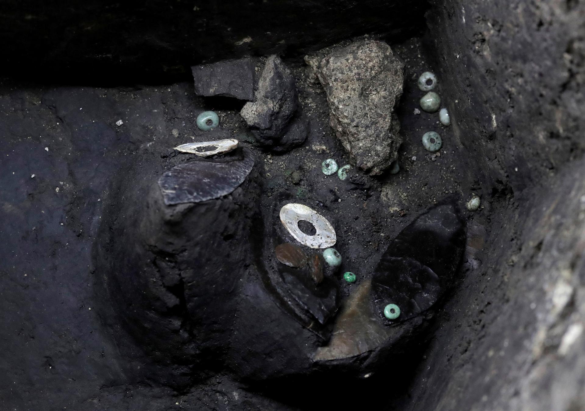 Aztec war sacrifices may point to royal tomb