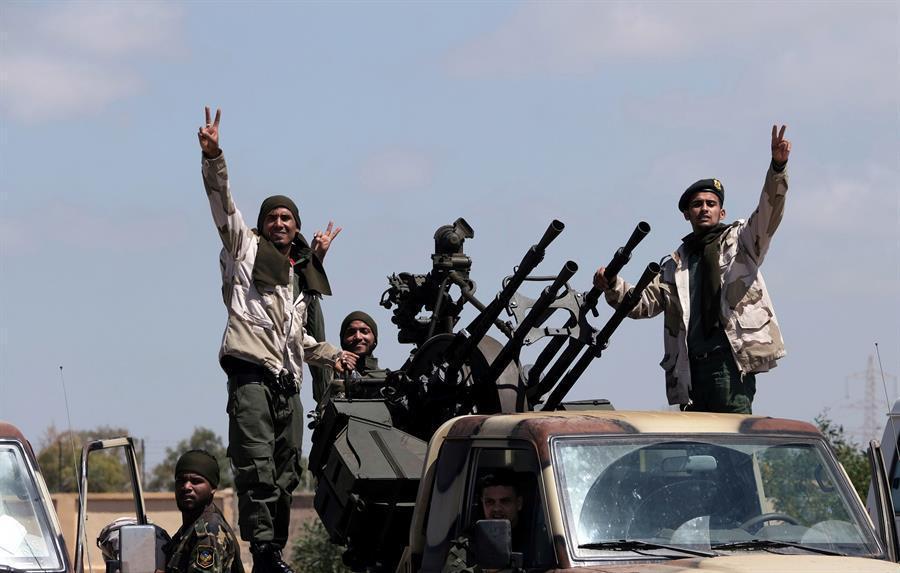 Battle for Libyan capital intensifies, deaths rise