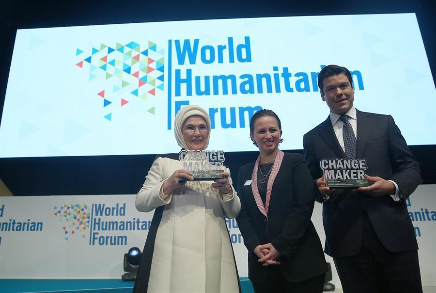 First lady Emine Erdoğan gets changemaker award