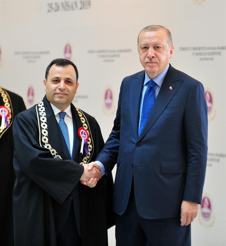 Top judge urges judicial independence for rule of law